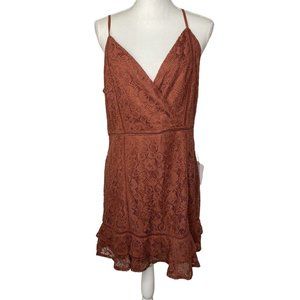 NWOT Lulu’s Slip Dress Sleeveless, Spaghetti Strap ￼Copper Brown Size Large